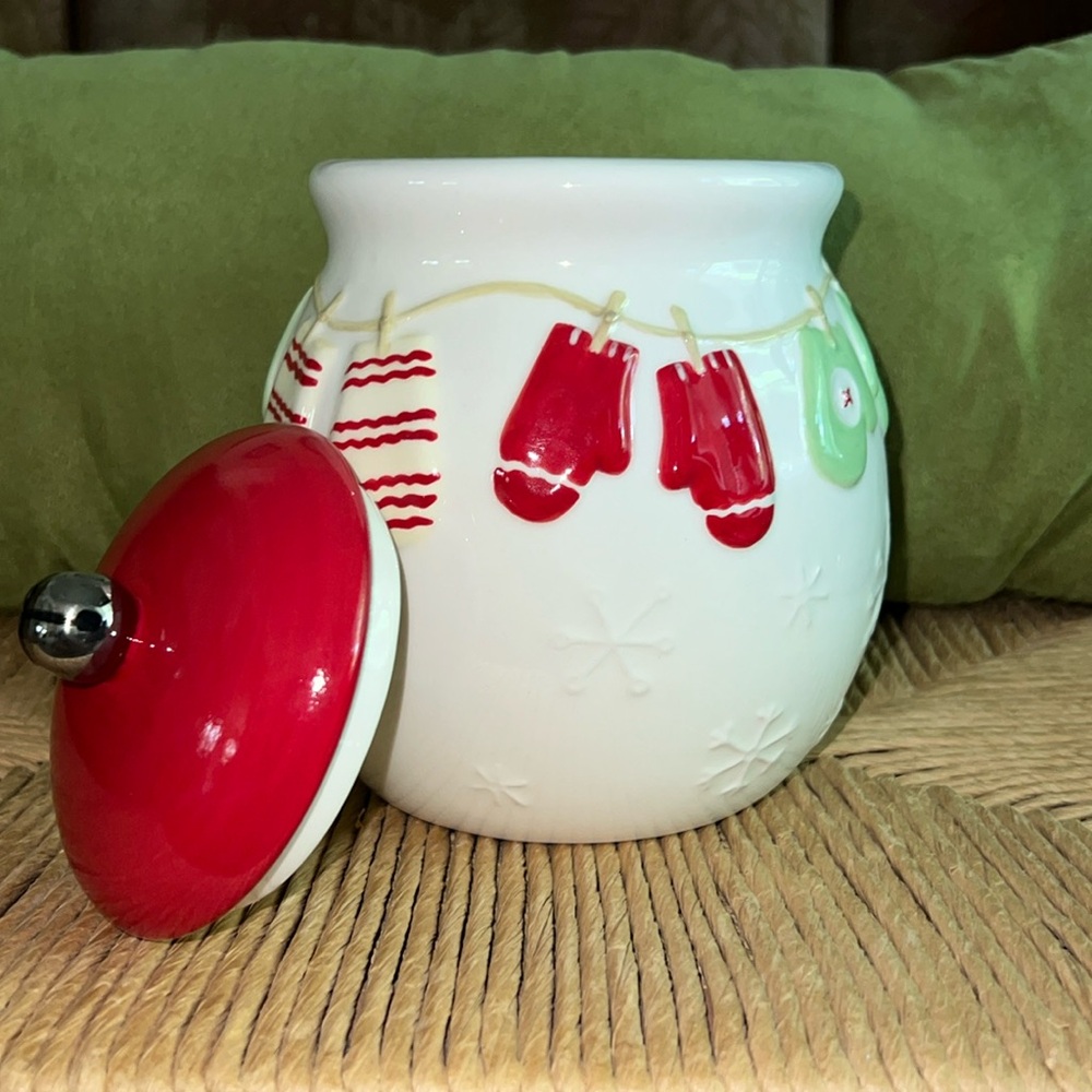Hallmark  Small Cookie/Snack Jar - EC